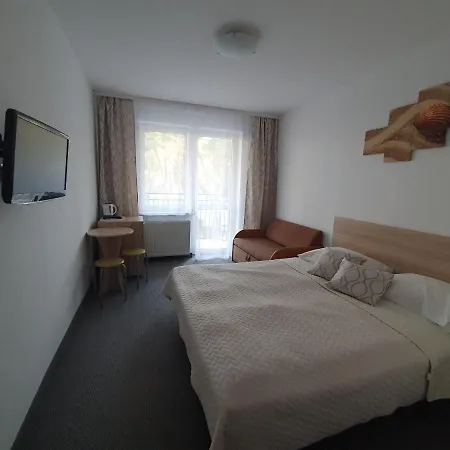 The White House Pogorzelica (Gmina Rewal)